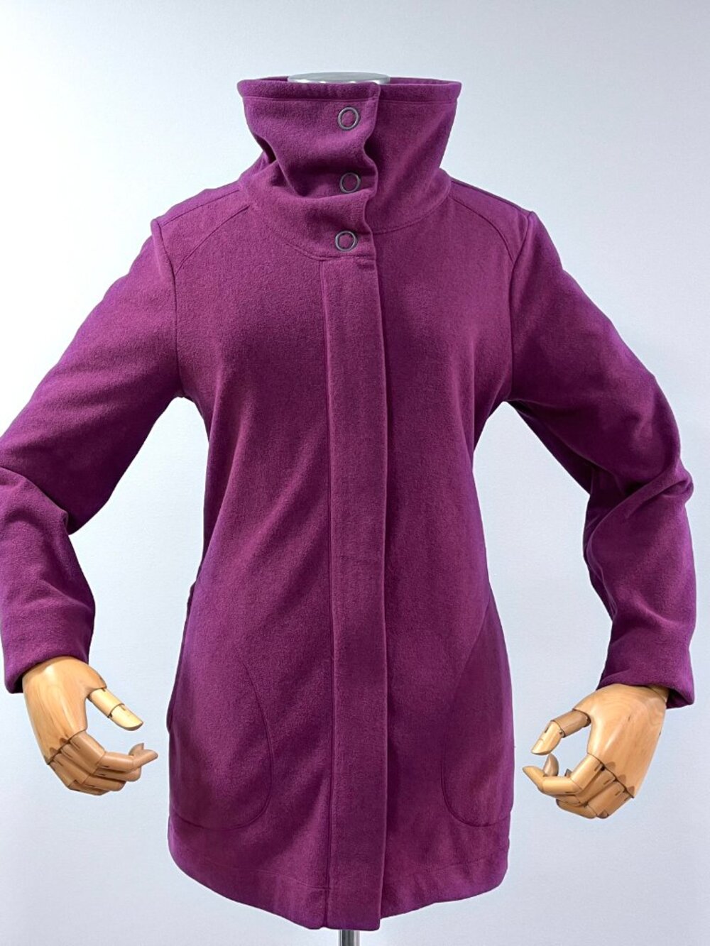 Women's fleece long jacket, Size M